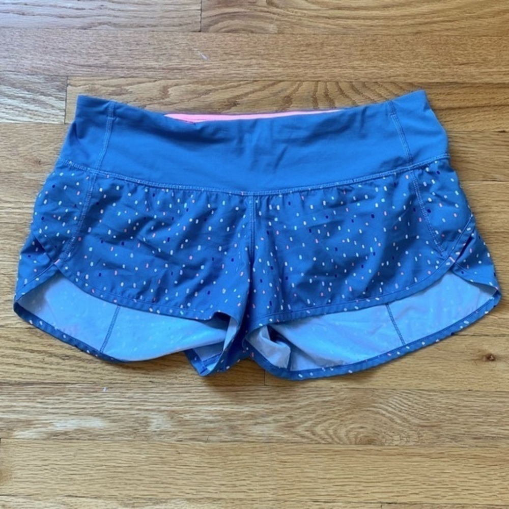 Lululemon Spring Breakaway Confetti Cake Blue/Gray Sprinkle Polka Dot Shorts 8​​